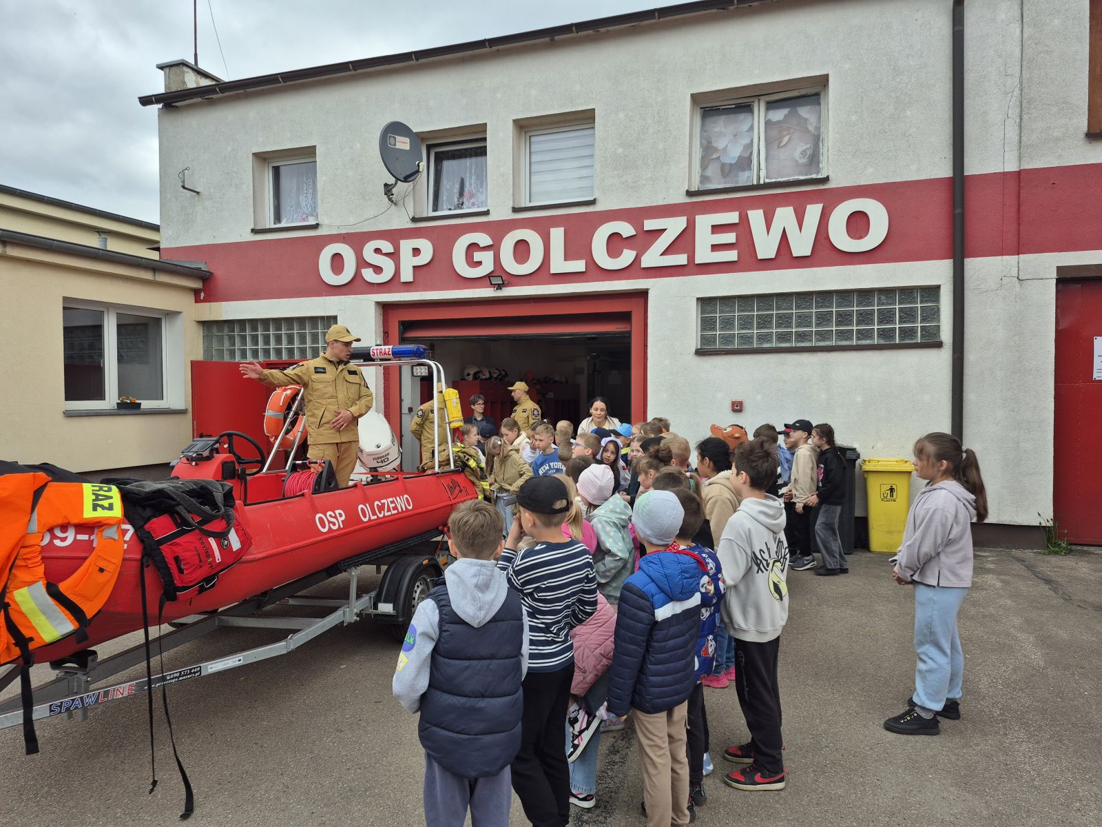 Zdjęcie: Lekcja w remizie OSP - spotkanie ze strażakami