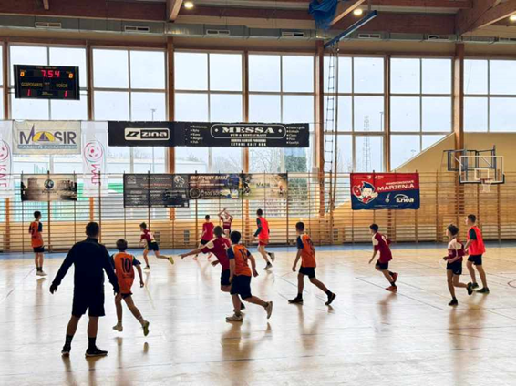 Zdjęcie: Mistrzostwa Powiatu Kamieńskiego w Piłce Ręcznej Dziewcząt i Chłopców