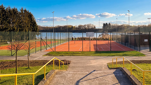 Zdjęcie: Wielki sukces naszych uczniów podczas Biegów Przełajowych w Dziwnowie!